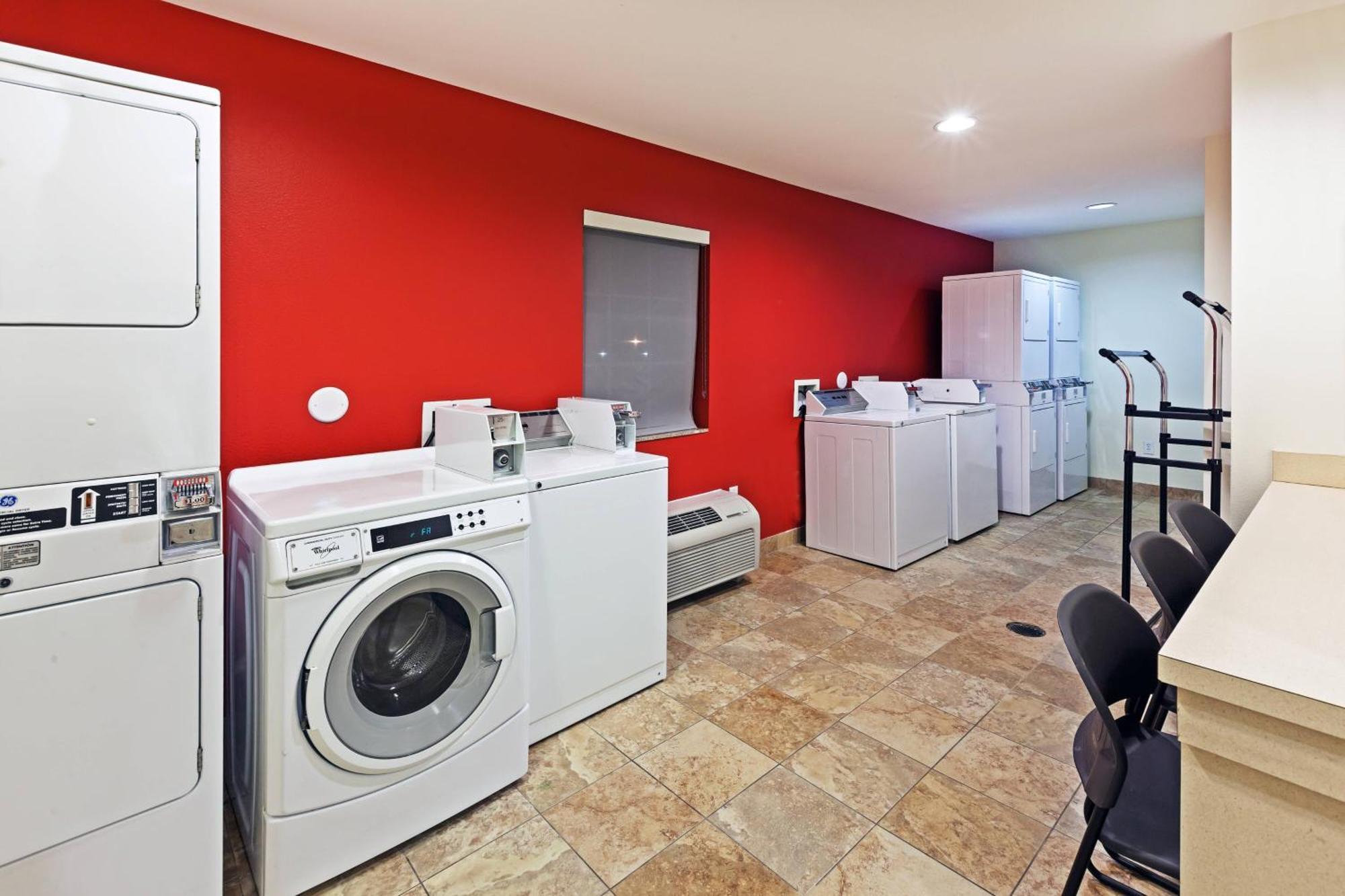 Towneplace Suites By Marriott Odessa Esterno foto